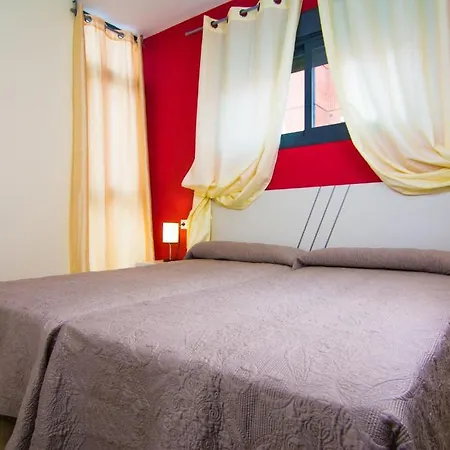 Apartamentos 16:9 Playa Suites Almeria Room photo